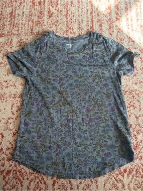 Old Navy Blue Floral Crewneck Short Sleeve Tee